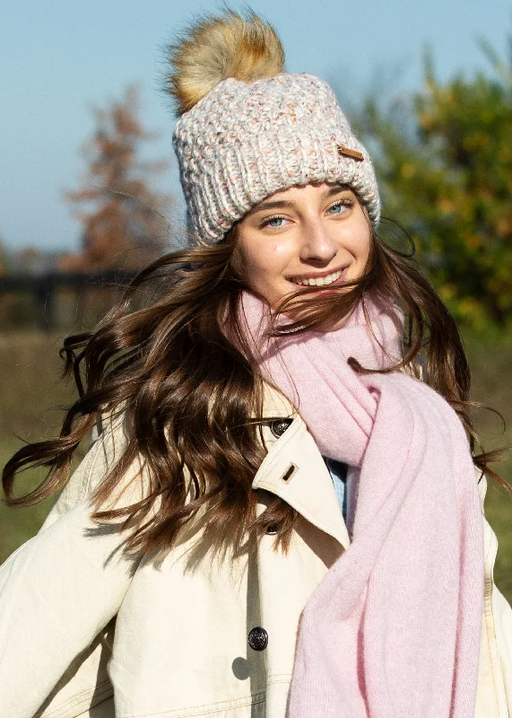 Sally Beanie in Oatmeal